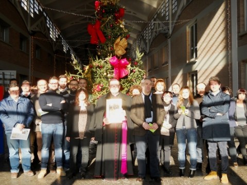 Foto di gruppo al termine dell'incontro con Mons. Ghizzoni. Foto di gruppo al termine dell'incontro con Mons. Ghizzoni.